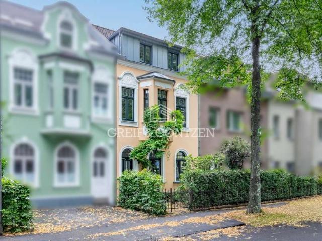 Haus zum Kaufen in Köln 895.000,00 EUR 152.59 m²