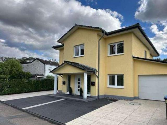 Haus zum Kaufen in Köln 895.000,00 EUR 225 m²