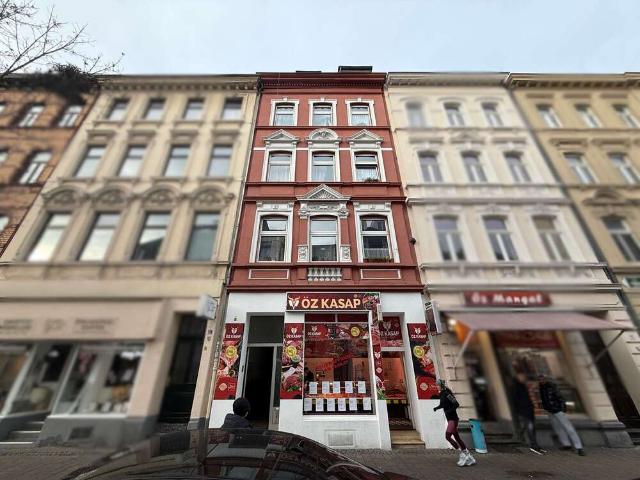 Haus zum Kaufen in Köln 910.000,00 EUR 275 m²
