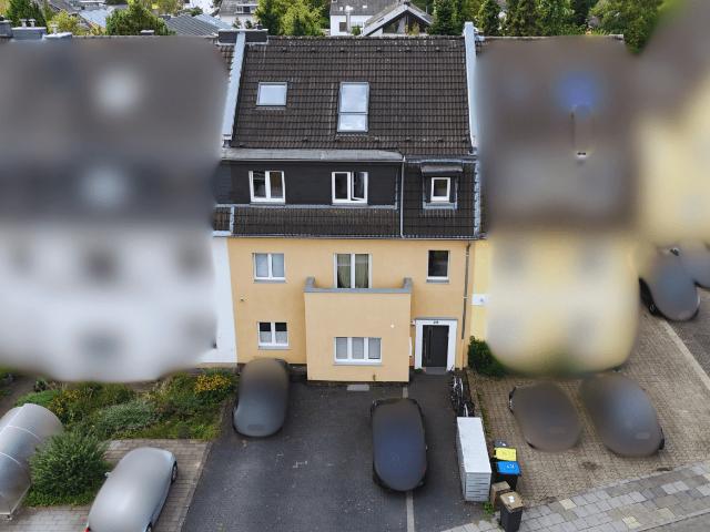 Haus zum Kaufen in Köln 1.395.000,00 EUR 325 m²