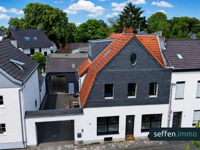 Haus zum Kaufen in Köln 1.329.000,00 EUR 313 m²