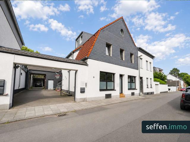 Haus zum Kaufen in Köln 1.329.000,00 EUR 313 m²