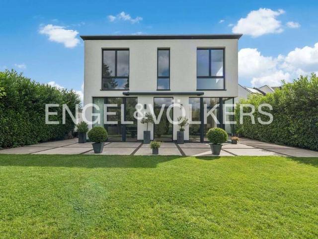 Haus zum Kaufen in Köln 1.490.000,00 EUR 234 m²