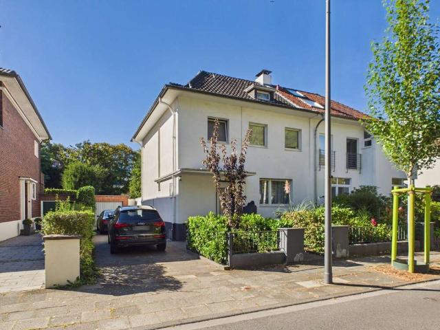 Haus zum Kaufen in Köln 1.595.000,00 EUR 158 m²