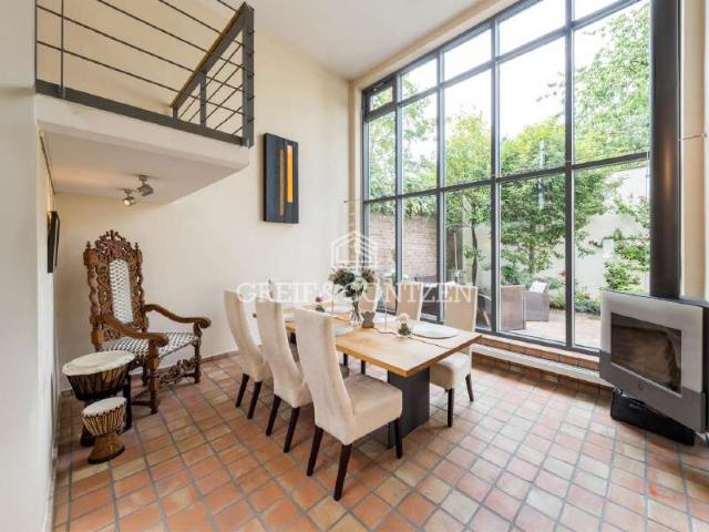 Haus zum Kaufen in Köln 1.687.000,00 EUR 264 m²