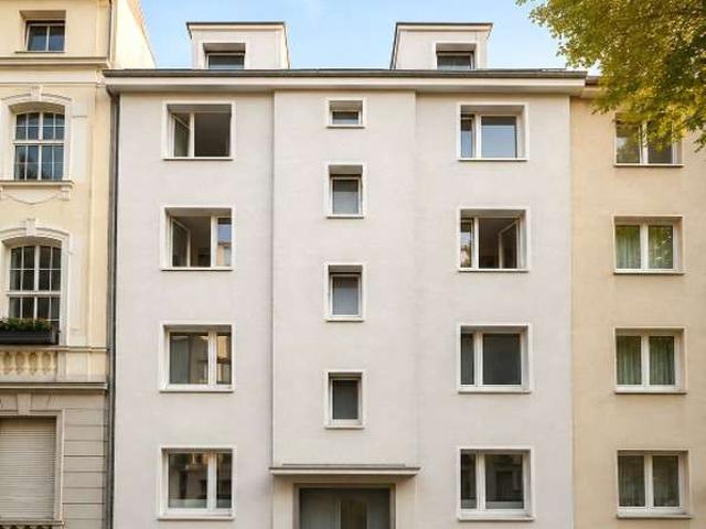 Haus zum Kaufen in Köln 1.600.000,00 EUR 374 m²