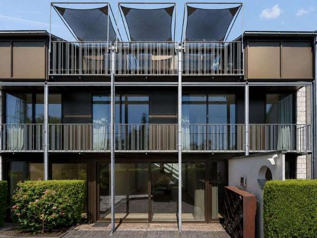 Haus zum Kaufen in Köln 1.780.000,00 EUR 287 m²
