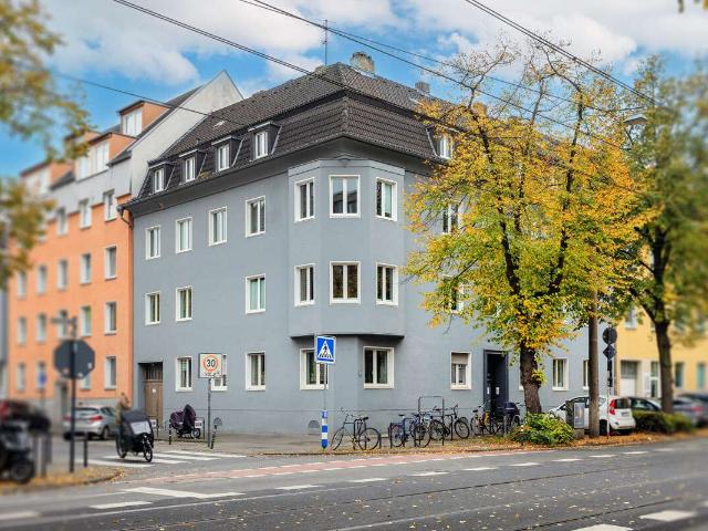 Haus zum Kaufen in Köln 2.650.000,00 EUR 842 m²