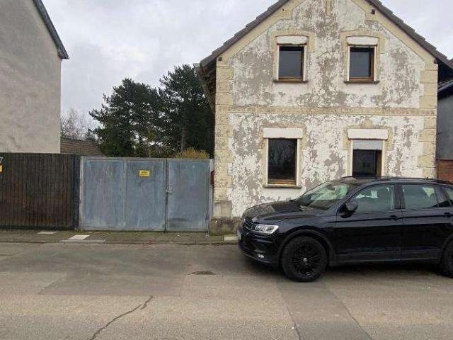 Haus zum Kaufen in Köln 305.000,00 EUR 90 m²