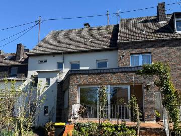 Haus zum Kaufen in Köln Weiden 457.000,00 EUR 150 m²