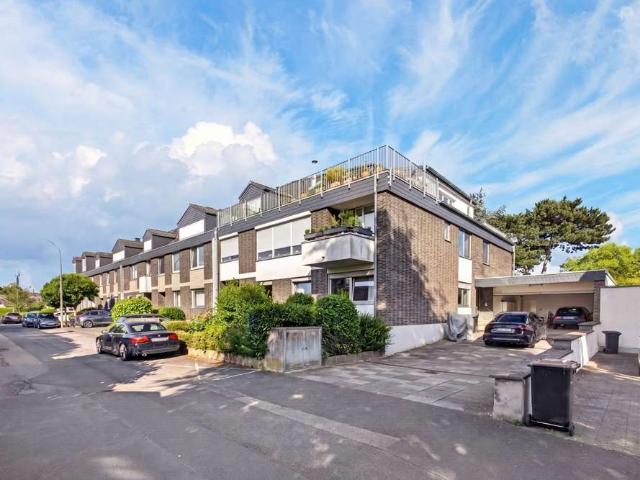 Haus zum Kaufen in Köln Weiß 2.000.000,00 EUR 416 m²