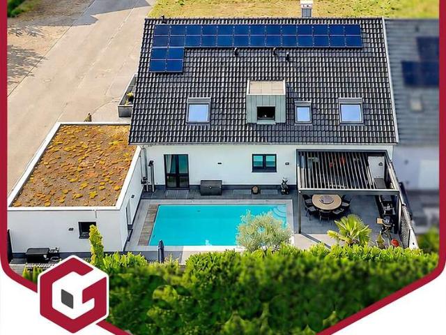 Haus zum Kaufen in Köln Zündorf 1.149.000,00 EUR 267 m²
