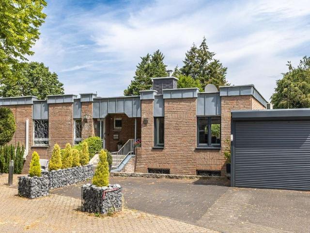 Haus zum Kaufen in Köln Esch 749.000,00 EUR 107.64 m²