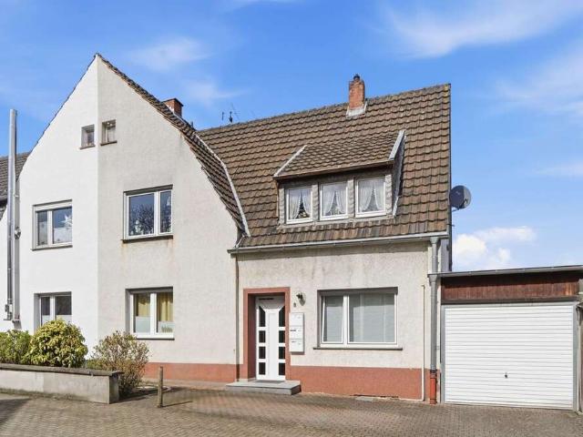 Haus zum Kaufen in Köln Meschenich 499.000,00 EUR 232.85 m²