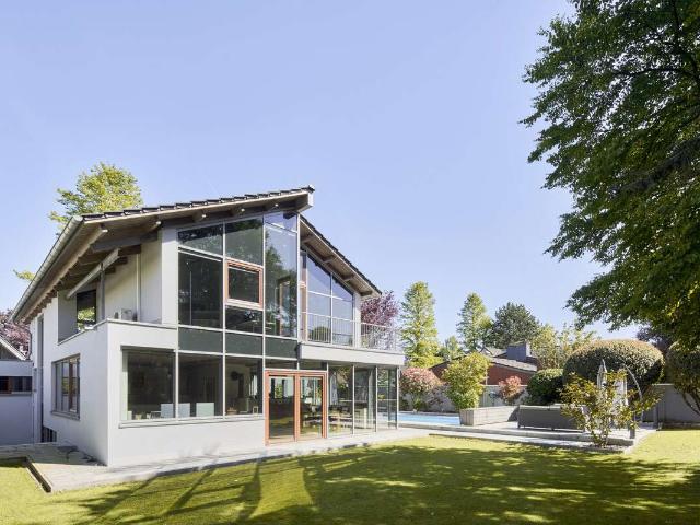 Haus zum Kaufen in Köln Müngersdorf 2.350.000,00 EUR 281 m²