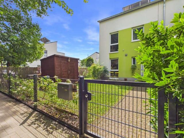 Haus zum Kaufen in Köln Ostheim 615.000,00 EUR 141 m²