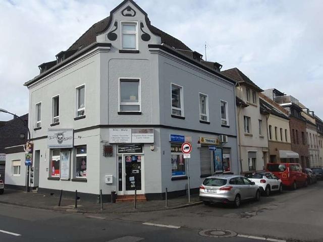 Haus zum Kaufen in Köln, Rath 1.625.000,00 EUR 270 m²