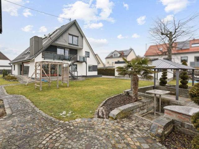 Haus zum Kaufen in Königsbrunn 1.148.000,00 EUR 259.65 m²