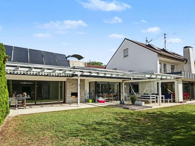 Haus zum Kaufen in Königsbrunn 892.000,00 EUR 280 m²