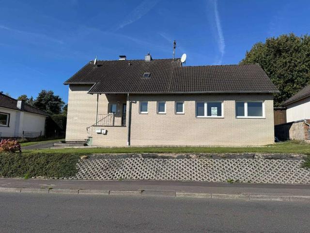 Haus zum Kaufen in Königswinter 375.000,00 EUR 145 m²