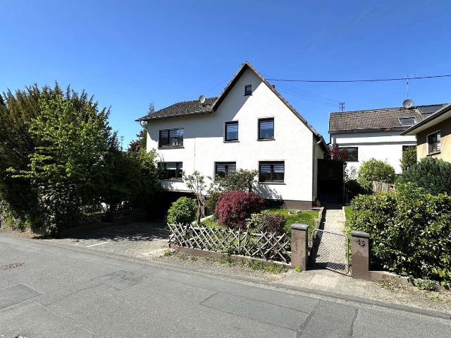 Haus zum Kaufen in Königswinter 449.000,00 EUR 180 m²