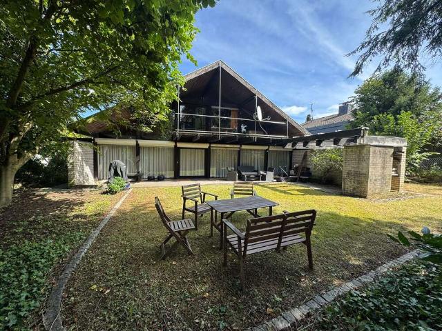Haus zum Kaufen in Königswinter 420.000,00 EUR 161 m²