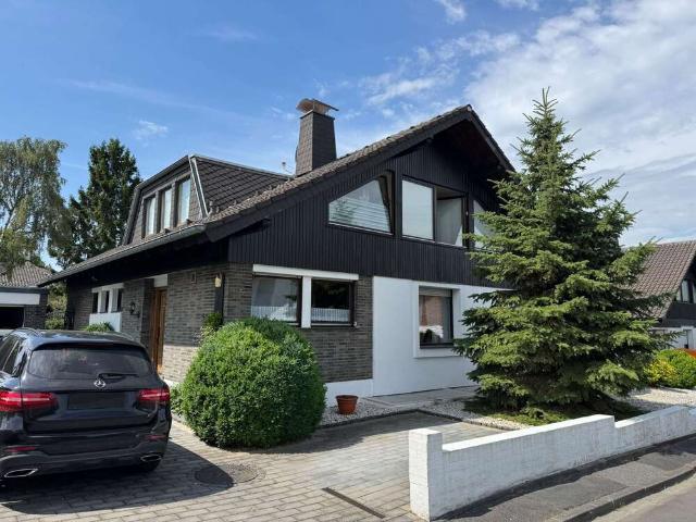 Haus zum Kaufen in Königswinter 439.000,00 EUR 164 m²
