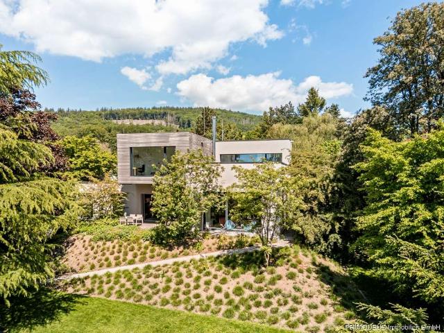 Haus zum Kaufen in Königstein im Taunus Falkenstein 3.750.000,00 EUR 283 m²