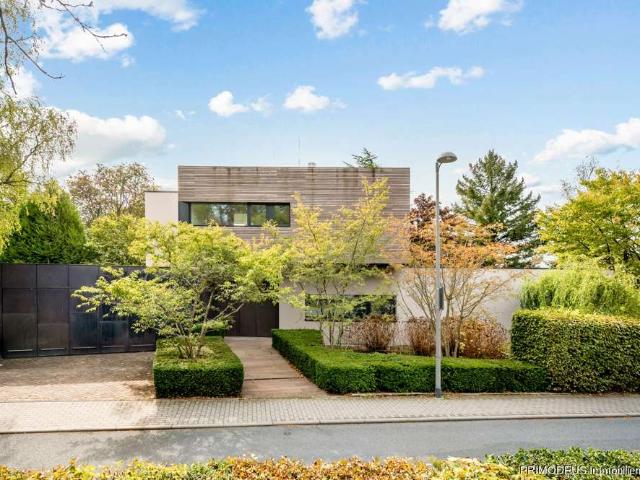 Haus zum Kaufen in Königstein im Taunus Falkenstein 2.900.000,00 EUR 283 m²