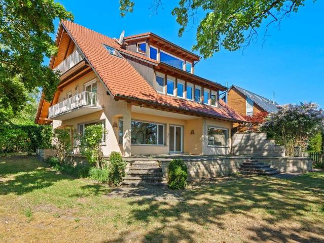 Haus zum Kaufen in Konstanz 2.050.000,00 EUR 326 m²