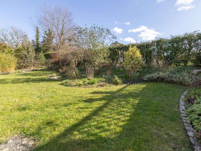 Haus zum Kaufen in Korb 835.000,00 EUR 228 m²