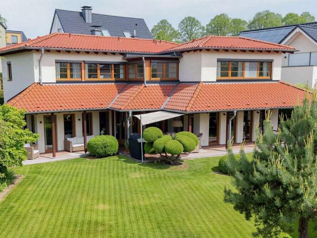 Haus zum Kaufen in Körbecke 970.000,00 EUR 203 m²