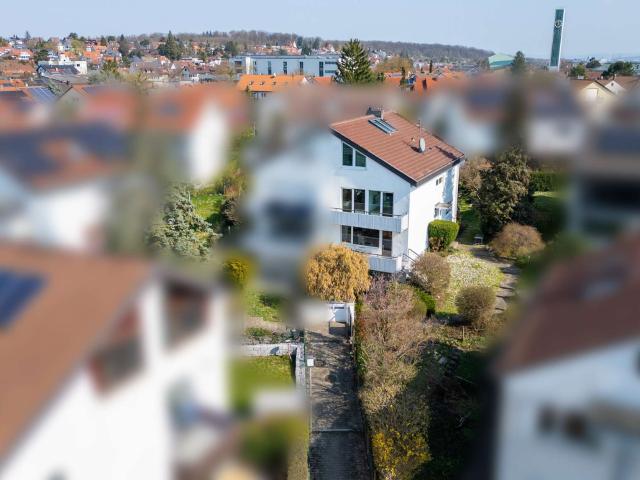 Haus zum Kaufen in Korntal 835.000,00 EUR 195 m²