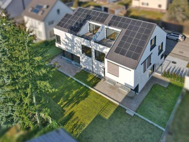 Haus zum Kaufen in Korntal 1.295.000,00 EUR 208 m²