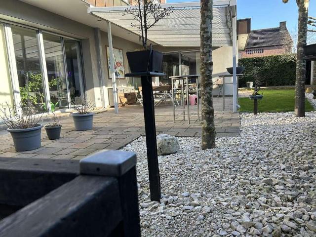 Haus zum Kaufen in Korschenbroich 1.950.000,00 EUR 644 m²