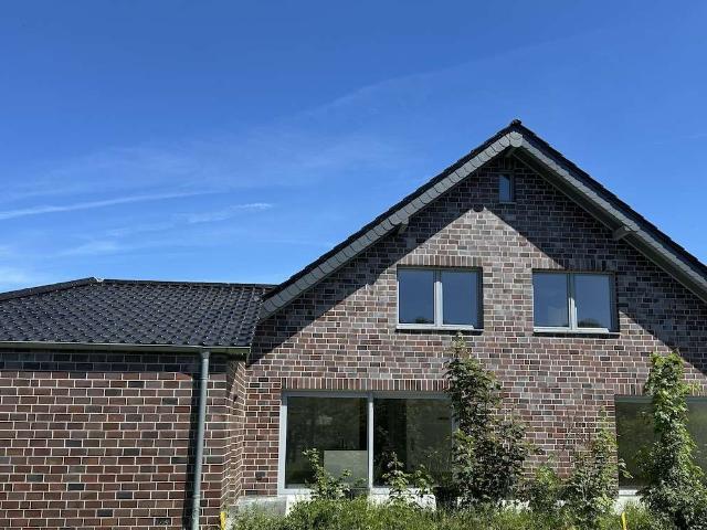 Haus zum Kaufen in Korschenbroich 798.000,00 EUR 195.27 m²