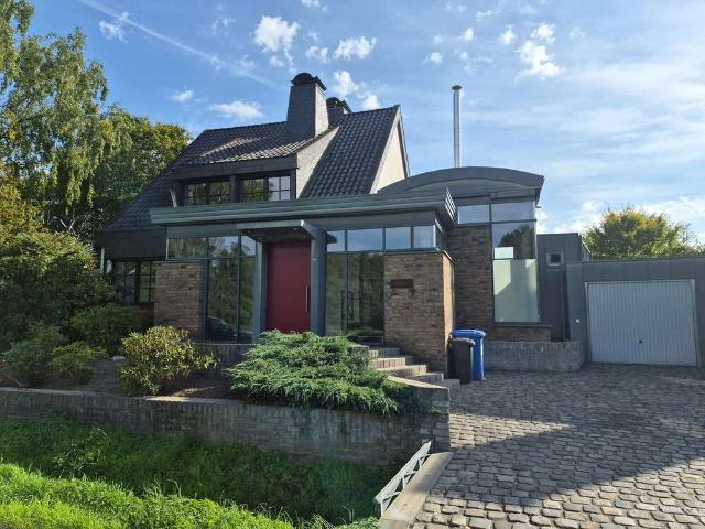 Haus zum Kaufen in Korschenbroich 995.000,00 EUR 243 m²