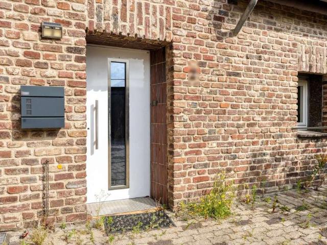 Haus zum Kaufen in Kaarst 309.000,00 EUR 130.83 m²
