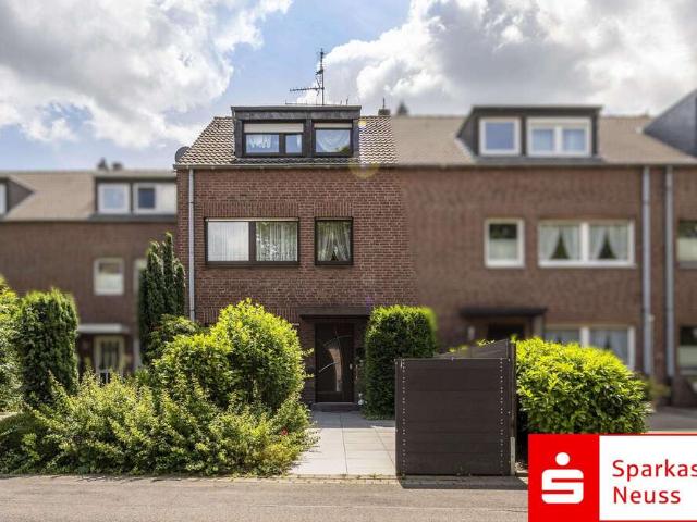 Haus zum Kaufen in Kaarst 400.000,00 EUR 156.82 m²