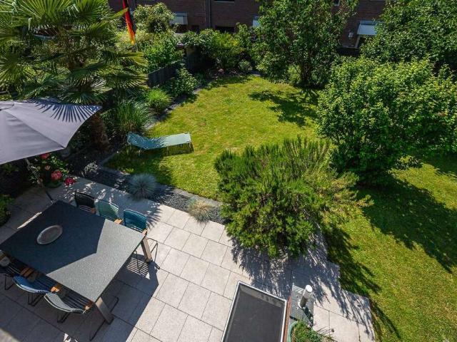 Haus zum Kaufen in Kaarst 529.000,00 EUR 157.59 m²
