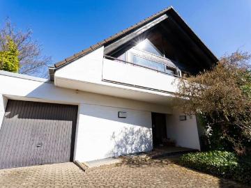Haus zum Kaufen in Kaarst 799.000,00 EUR 233 m²