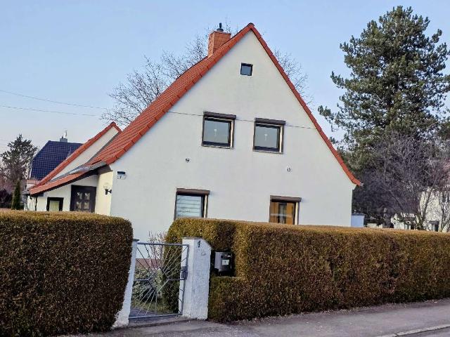 Haus zum Kaufen in Kabelsketal 299.000,00 EUR 129.3 m²