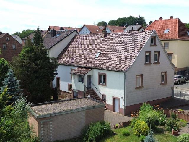 Haus zum Kaufen in Kaiserslautern 285.000,00 EUR 130.3 m²