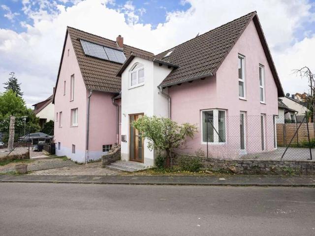 Haus zum Kaufen in Kaiserslautern 380.000,00 EUR 182 m²