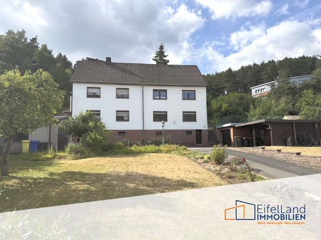 Haus zum Kaufen in Kall 489.000,00 EUR 388.71 m²