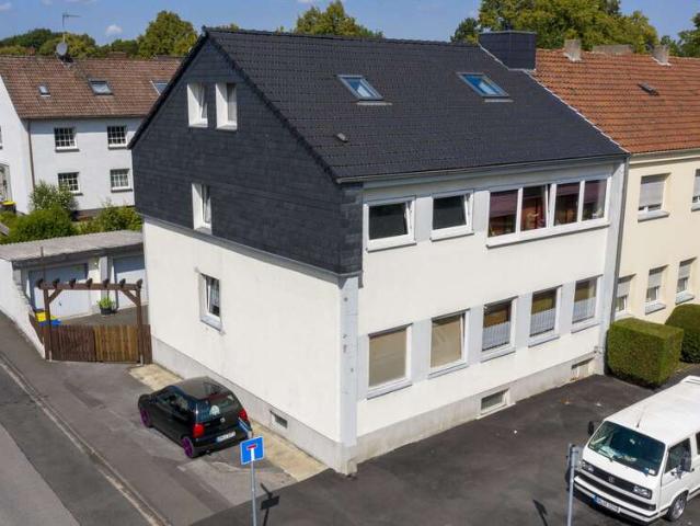 Haus zum Kaufen in Kamen 335.000,00 EUR 227 m²