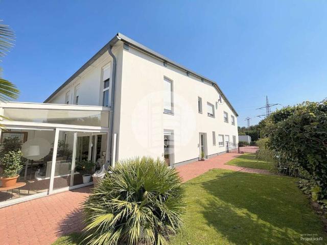 Haus zum Kaufen in Kamp Lintfort 3.300.000,00 EUR 362 m²