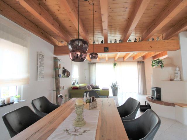 Haus zum Kaufen in Kämpfelbach 586.000,00 EUR 200 m²