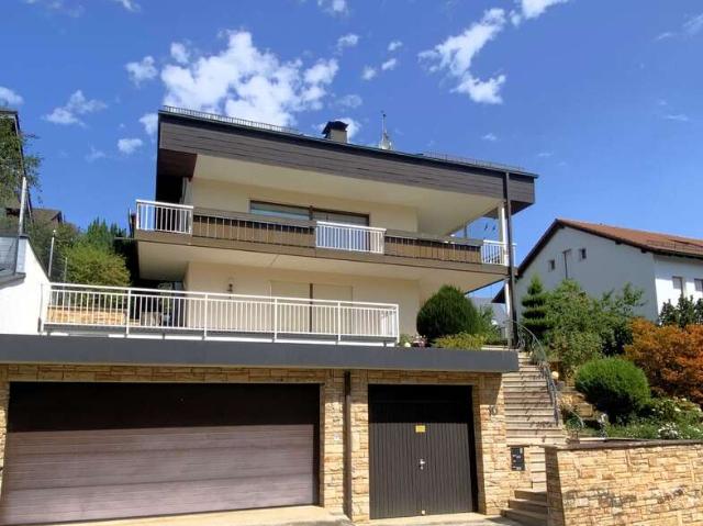 Haus zum Kaufen in Kämpfelbach Bilfingen 769.000,00 EUR 292 m²