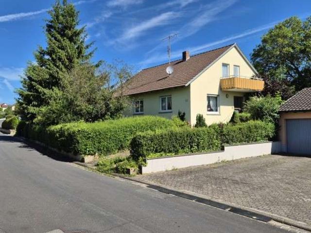 Haus zum Kaufen in Karbach 335.000,00 EUR 101 m²